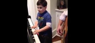 Ethan%2C+an+autistic+six+year+old%2C+plays+Piano+Man.