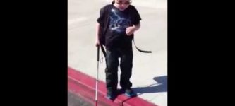Blind+4-year+old+Gavin+steps+off+his+first+curb.