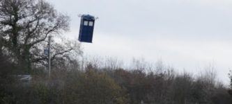 Flying+Tardis.