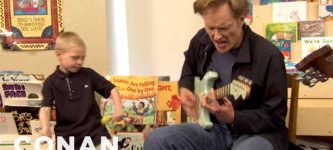 Conan+sings+the+blues.