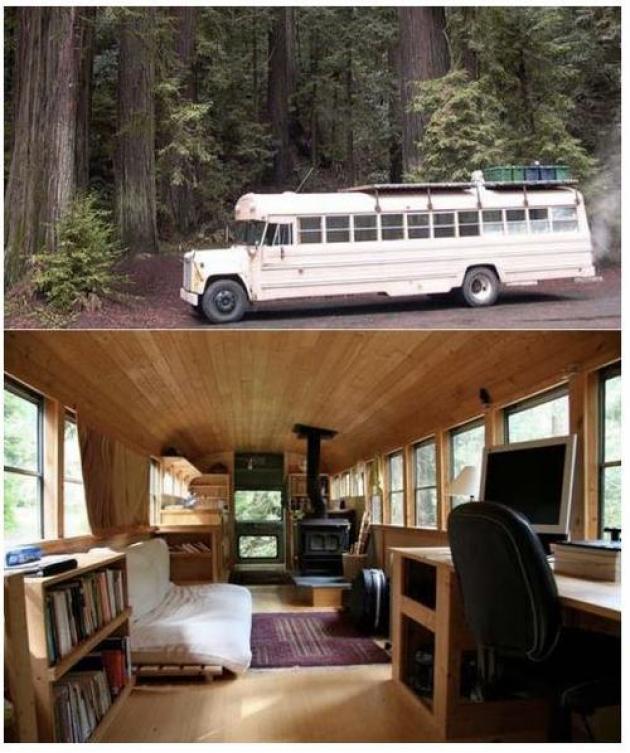 Amazing+RV+made+out+of+an+old+bus