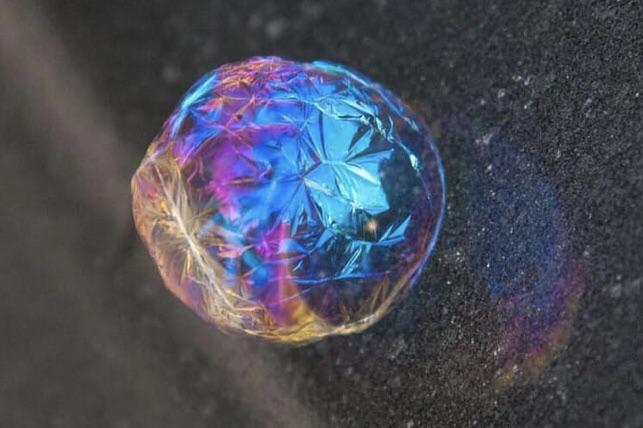 A+Frozen+Soap+Bubble