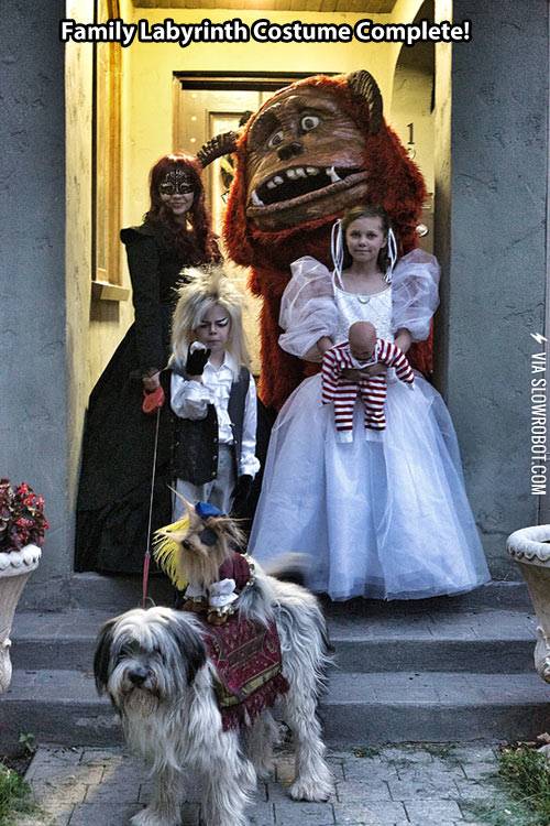 Family+Labyrinth+costume.