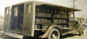 1930%26%23039%3Bs+bookmobile