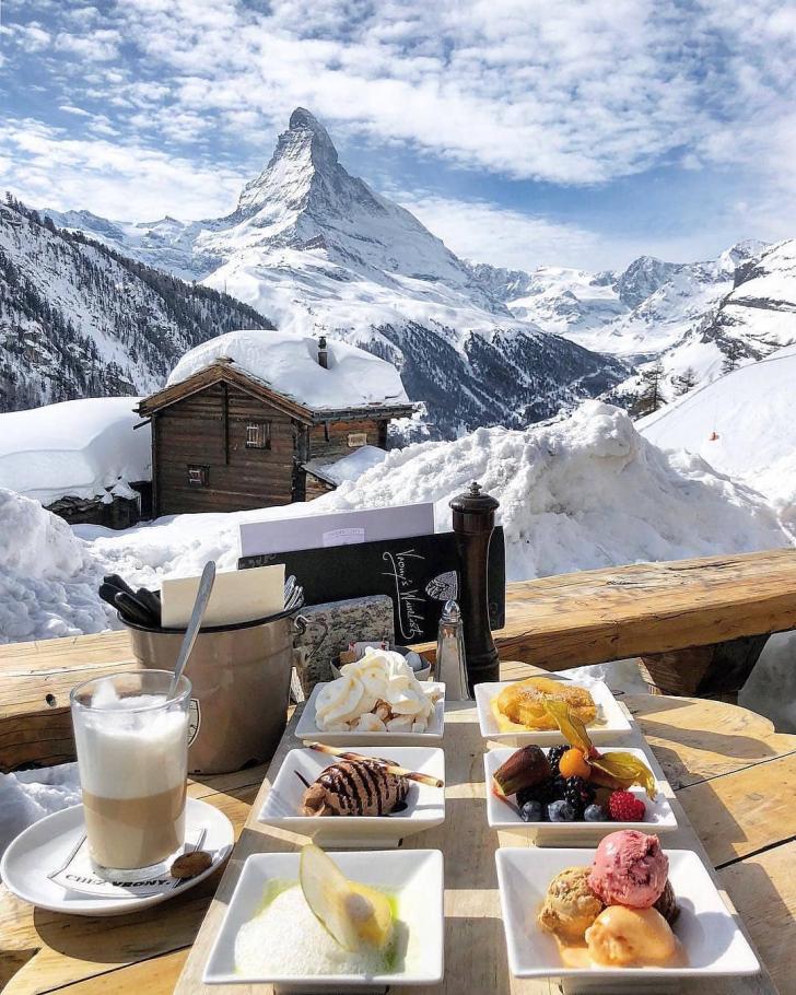 Breakfast+in+Zermatt%2C+Switzerland.