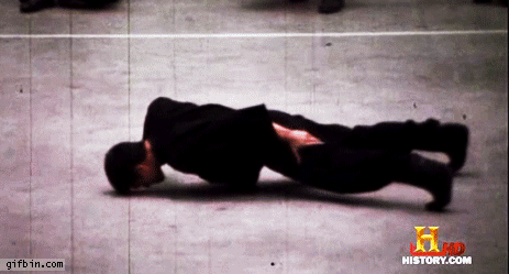 Two+finger+pushups+from+Bruce+Lee%21%21+Respect..