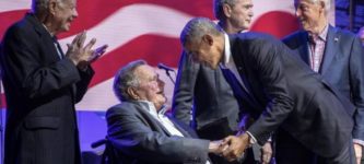 All+living+former+presidents+of+the+United+States+in+1+picture.