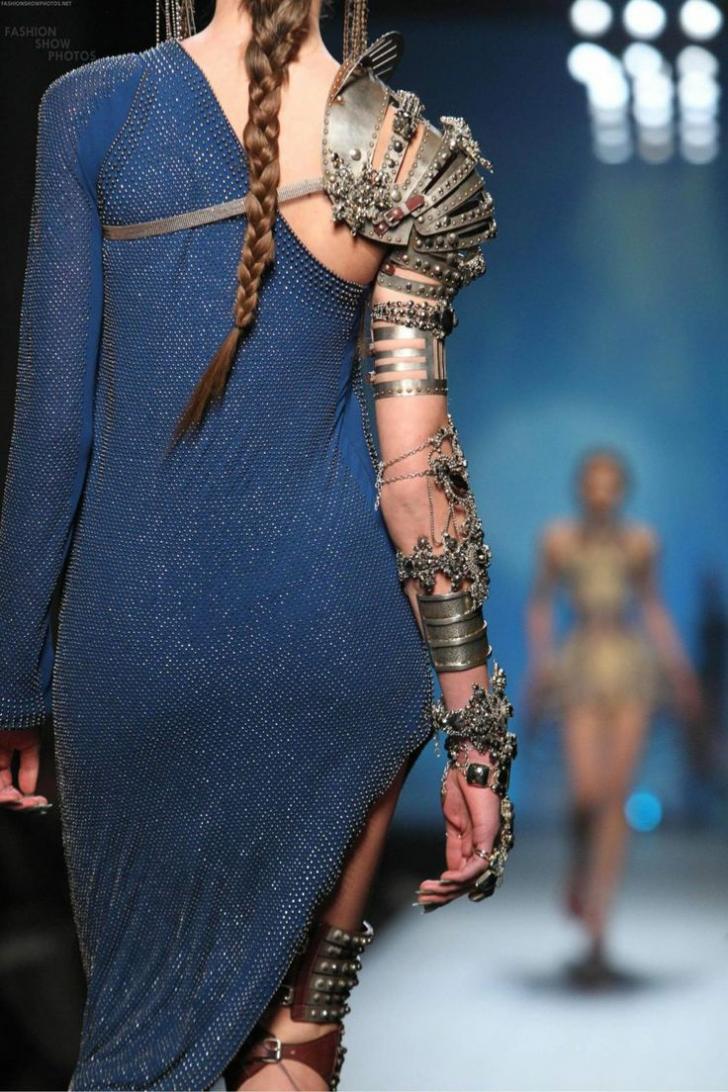Female+Medieval+Armor+inspired+fashion