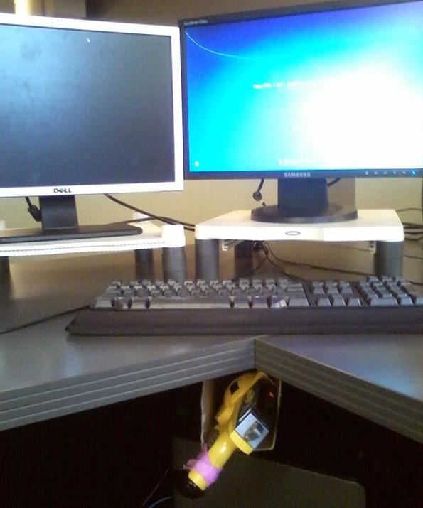 The+Nerf+war+at+my+office+has+become+a+game+of+readiness%26%238230%3B