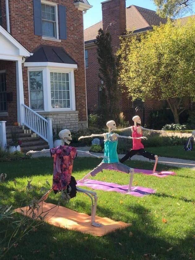 Time+for+some+Halloween+Yoga