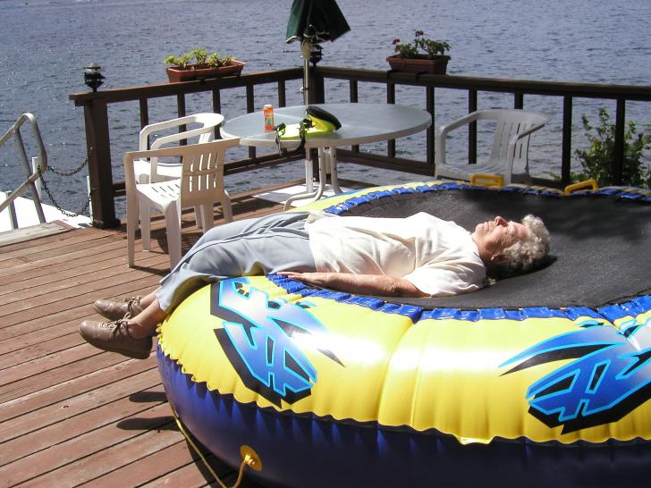 This+is+my+grandmother.+She+was+known+for+falling+asleep+just+about+anywhere.