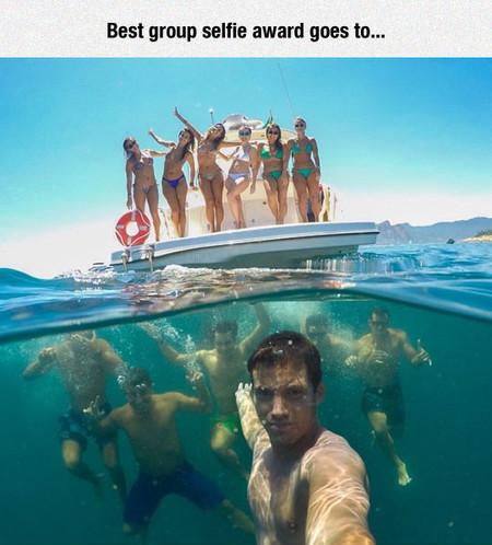 The+Coolest+Group+Selfie+Ever