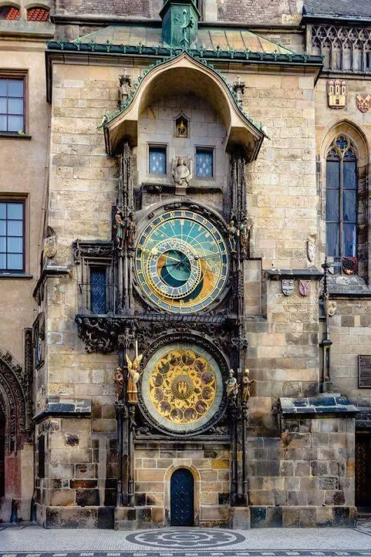 Installed+in+the+year+1410%2C+this+600+year+old+clock+in+the+city+of+Prague+is+the+World%26%238217%3Bs+oldest+astronomical+clock+still+in+operation