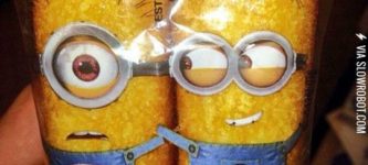 Minion+Twinkies.