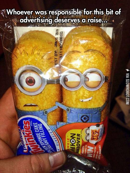 Minion+Twinkies.