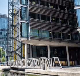 Heatherwick+snail+bridge+in+London