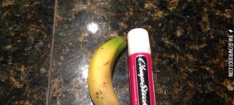Not+sure+if+tiny+banana+or+huge+chapstick%26%238230%3B