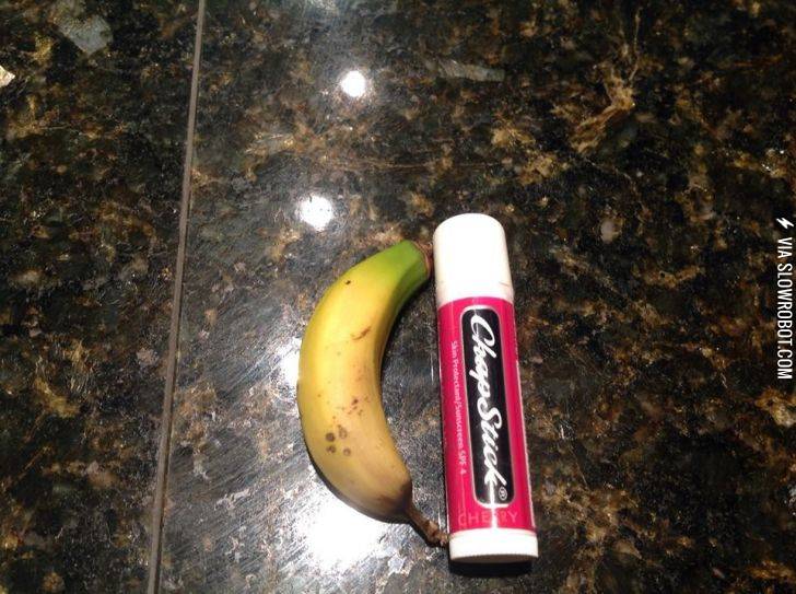 Not+sure+if+tiny+banana+or+huge+chapstick%26%238230%3B