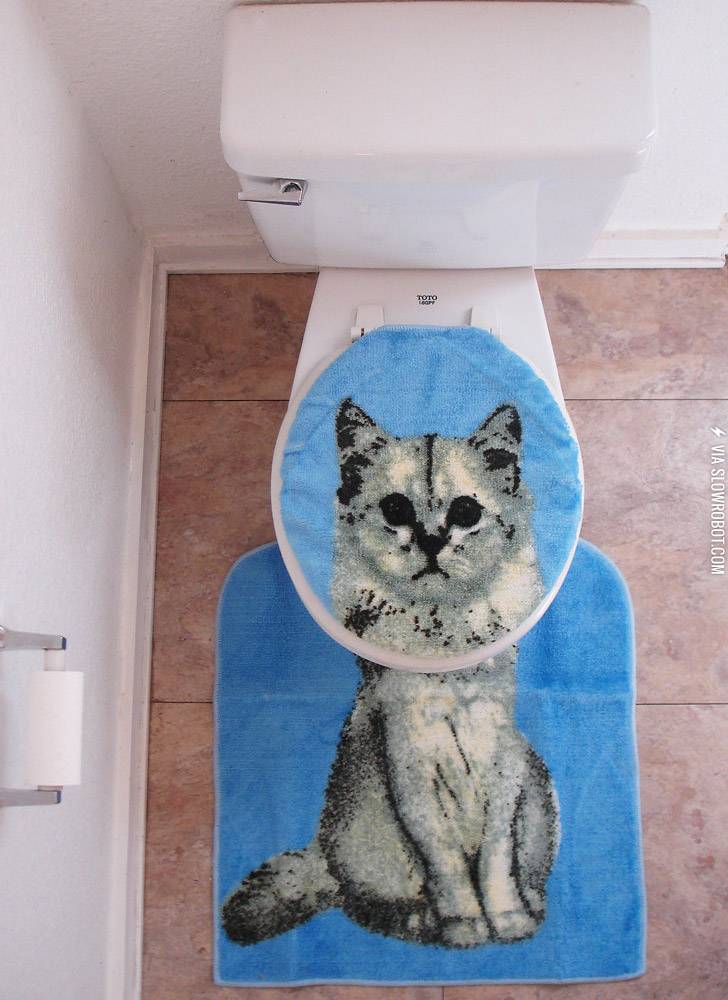 Kitty+cat+toilet+seat+cover+with+rug.