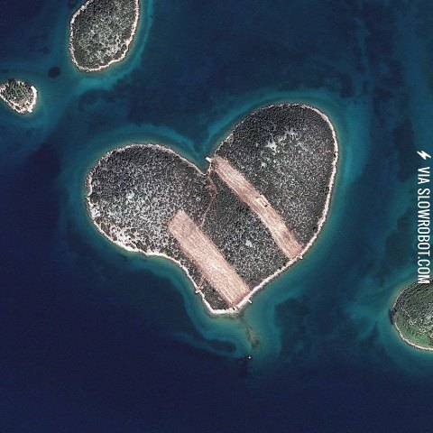 Gale%C5%A1njak%2C+The+Island+of+Love.