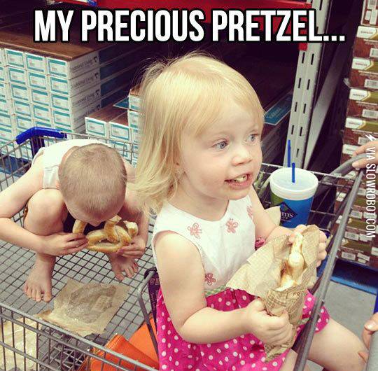 Gollum+loves+pretzelses.