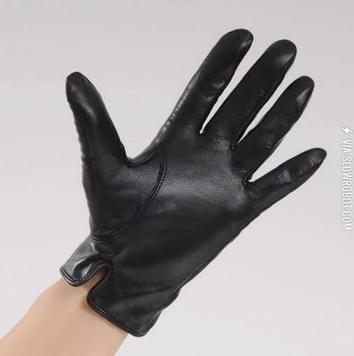 Got+my+girlfriend+a+leather+jacket+for+Christmas.