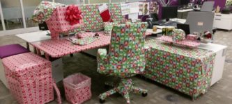 My+co-worker+told+me+I+had+no+holiday+spirit+so+I+wrapped+him+a+gift.