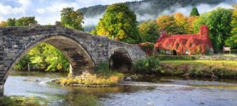 500-year+old+tea+house+in+Wales