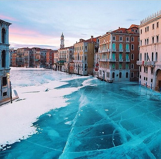 Frozen+Waters+In+Venice