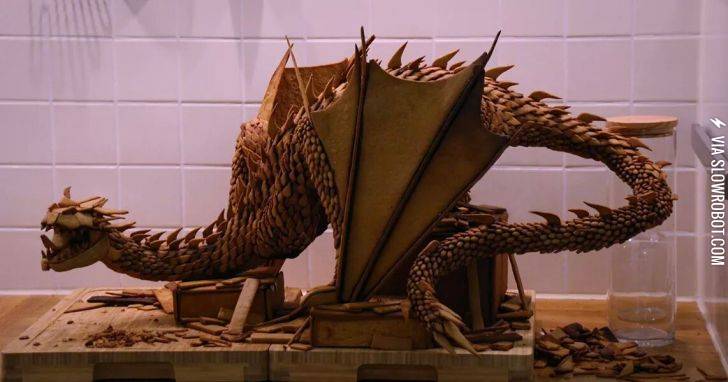 Ginger+bread+Smaug+replica.