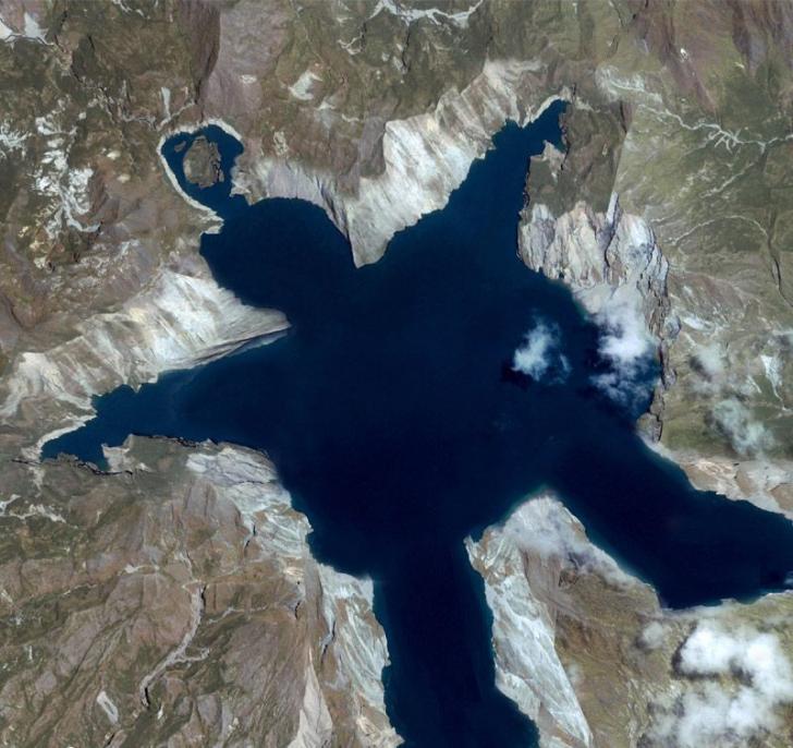 So+sorry+to+hear+about+your+mom%26%238217%3Bs+skydiving+accident%26%238230%3B