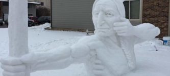 Impressive+snow+sculpture