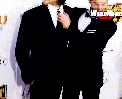 Jensen+is+the+big+brother+off+screen+too%21