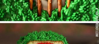 Leprechaun+trap+cake.