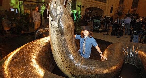 Meet+the+Titanoboa%2C+a+giant+snake+that+lived+around+58+to+60+millions+years+ago