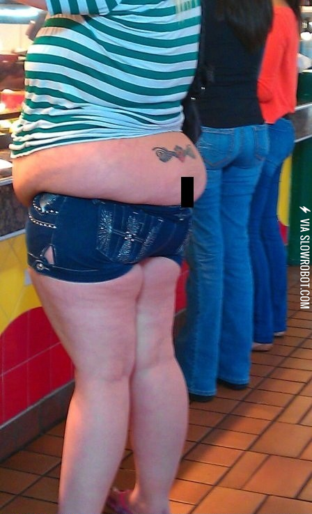 Muffin+Top%26%238230%3Bjust+because+it+zips+doesn%26%238217%3Bt+mean+it+fits%21