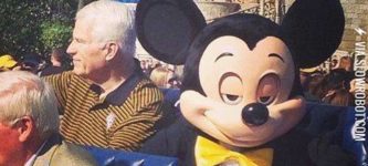 Mickey+just+got+creepy%26%238230%3B