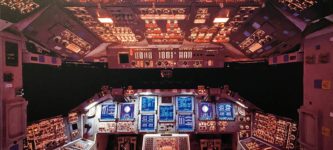 The+Flight+Deck+of+Space+Shuttle+Columbia