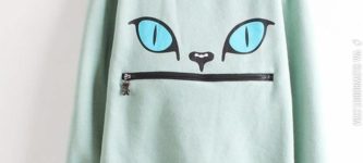 Big+mouth+cat+sweatshirt.