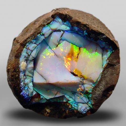 Ethiopian+opal+geode