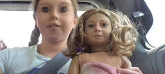 She+face+swapped+with+her+doll.