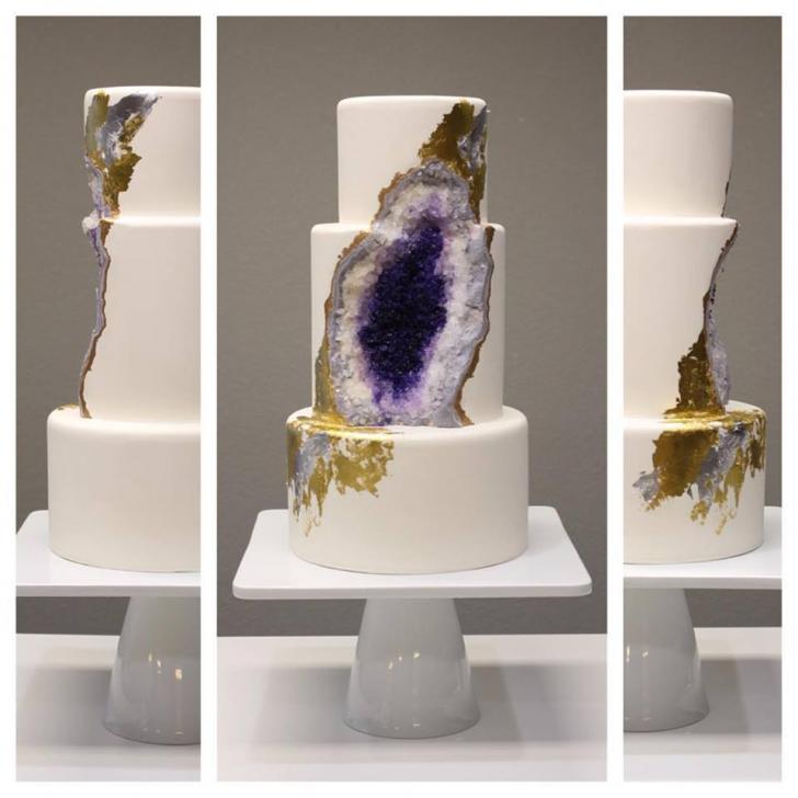 A+Geode+Cake