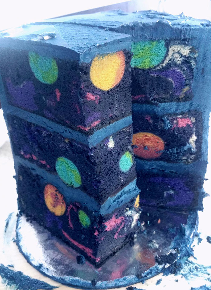 Space+Cake+With+A+Hidden+Galaxy+Inside