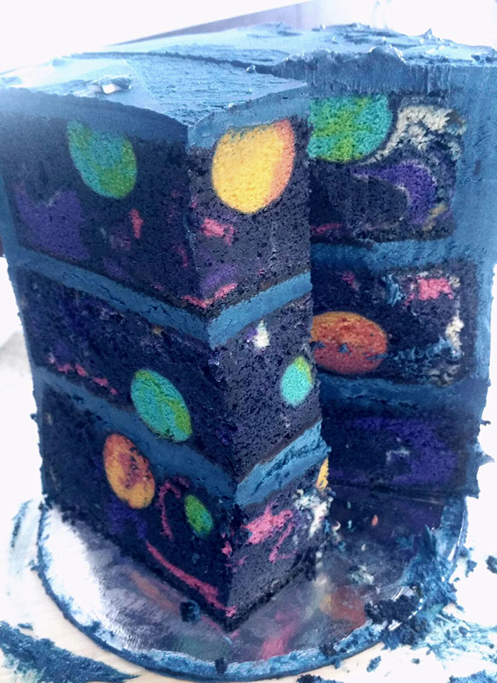 Space+Cake+With+A+Hidden+Galaxy+Inside