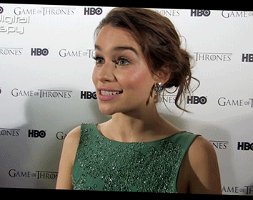 Emilia+Clarke%26%238217%3Bs+eyebrows+stabilised