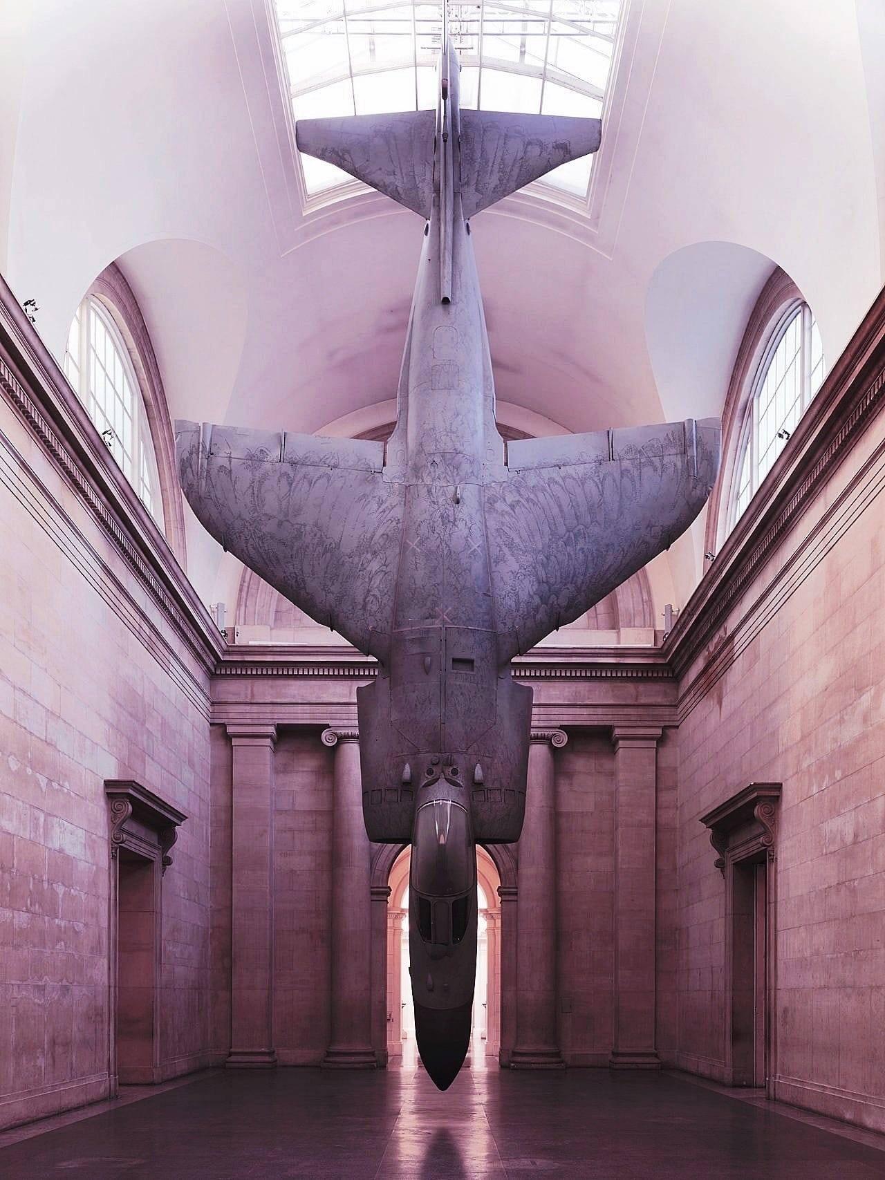 Airplane+Installation+%2F+Tate+Britain+Modern+Art+Museum+by+Fiona+Banner
