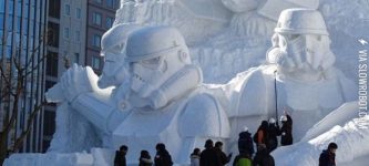Massive+Star+Wars+Sculpture+For+Snow+Festival