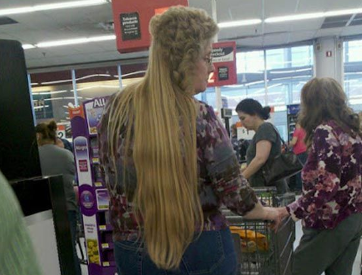 Golden+Girl+in+the+front%2C+Baywatch+in+the+back.