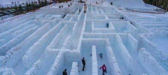 Snow+maze