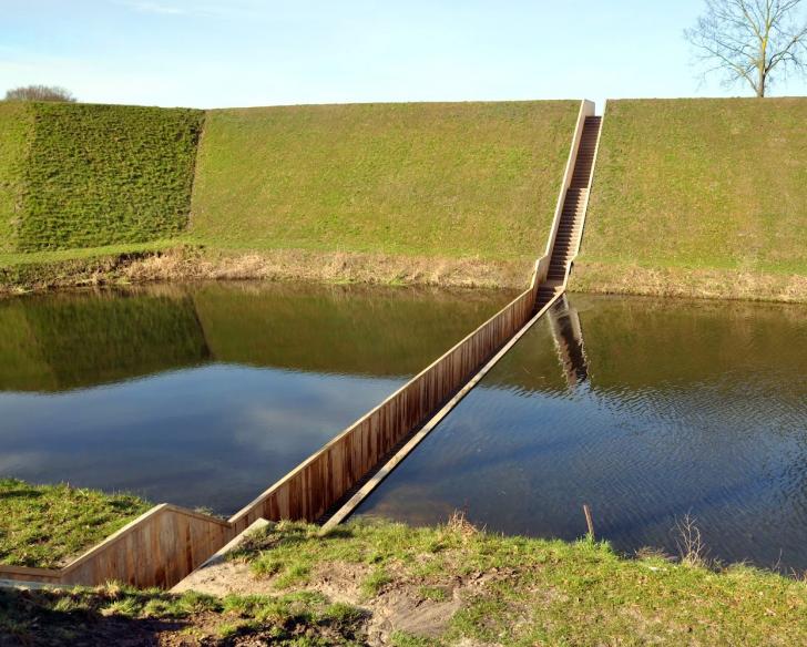 Moses+Bridge+in+the+Netherlands